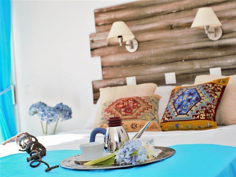 Pine Trees Art Hotel Ixia  Luaran gambar